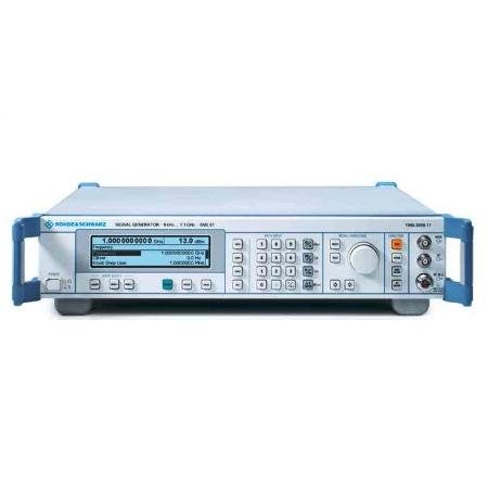 ROHDE & SCHWARZ SML-01 SML 1090-3000-11 LAT MPB misuratori di campo